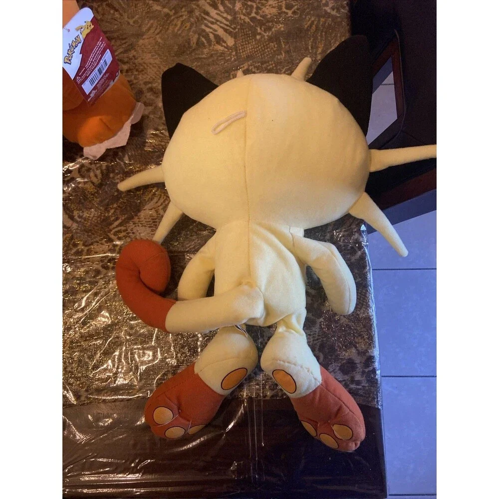 2011 Toy Factory Meowth